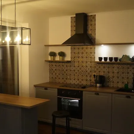 Modern Strzelecka * Poznań