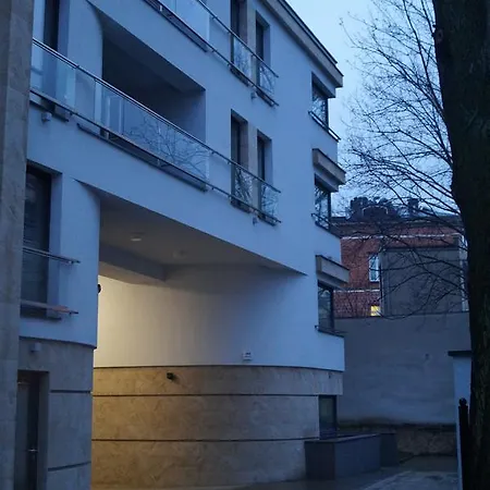 Modern Strzelecka